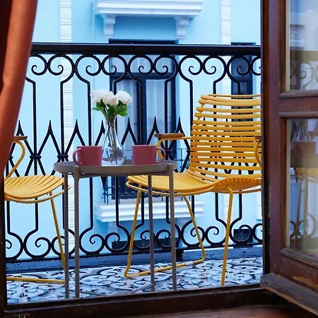 Taksim Square - Unique Loft For 12 Guests Stambuł