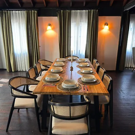 Taksim Square - Unique Loft For 12 Guests Daire *