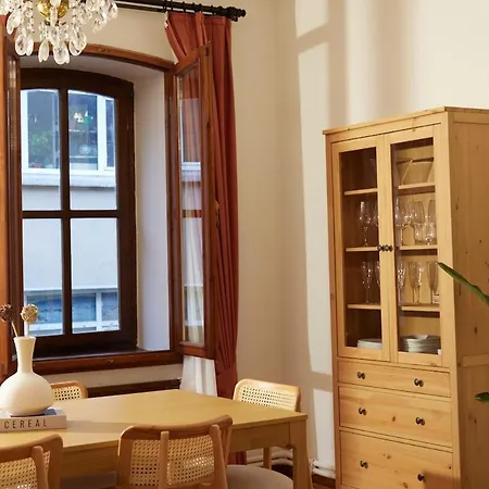 Apartment Spacious 2br W Ac Lift In Taksim - Kurabiye D3 Istanbul
