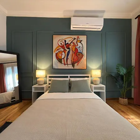 公寓 Taksim Square - Unique Loft For 12 Guests *